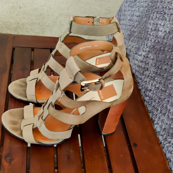 Dolce Vita Heels - Picture 2 of 4